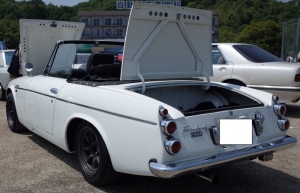 展示されていた「フェアレディのＳＲ３１１」