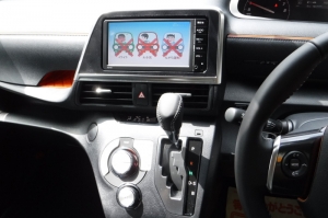 「トヨタ　シエンタ」の運転席まわり