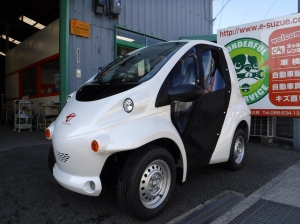 「トヨタ車体　コムス」の写真