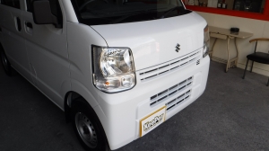 納車する「SUZUKI　EVERY（エブリィ）」の５AGS